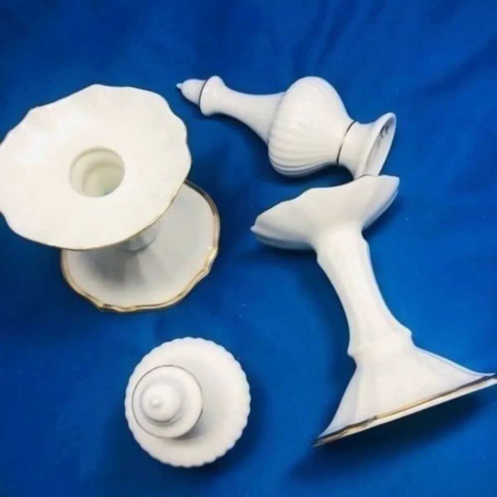 Lenox salt and pepper, 2 candle stick holders 4 Pc off white & gold trim ceramic